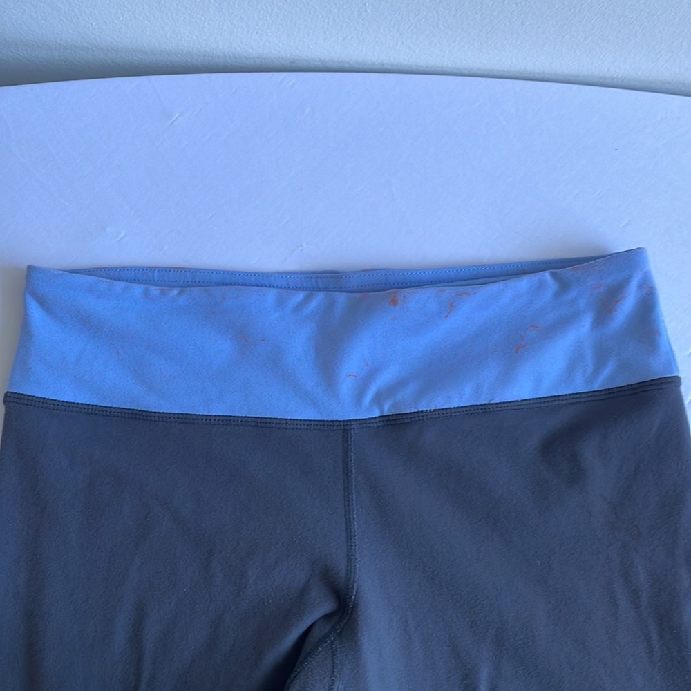 Blue Lululemon Leggings Size 8 . - Picture 7 of 16